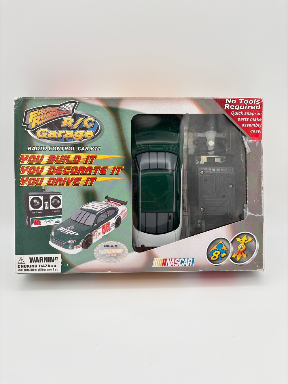 Front Runners R/C Garage Radio Control Car Kit You Build It NASCAR #88 Earnhardt